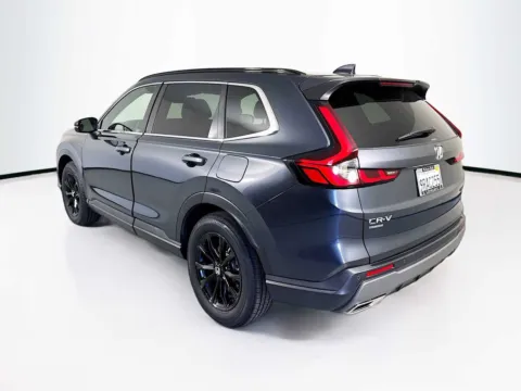 More photos of 2025 Honda CR-V Hybrid Sport-L at Unicars Honda, CA