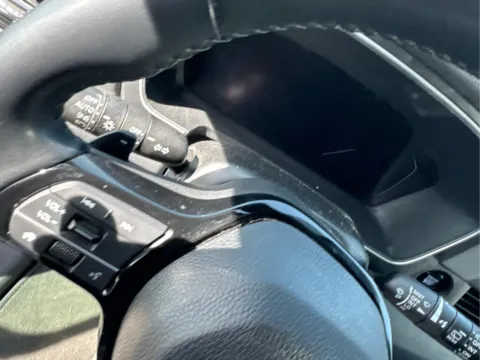 Photos of 2025 Honda Pilot Touring+ for sale in Indio, CA at Unicars Honda