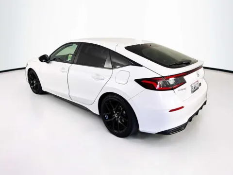 More photos of 2024 Honda Civic Sport at Unicars Honda, CA