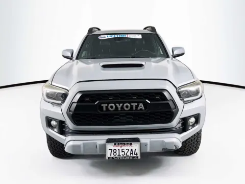 Photos of 2019 Toyota Tacoma TRD Sport for sale in Indio, CA at Unicars Honda