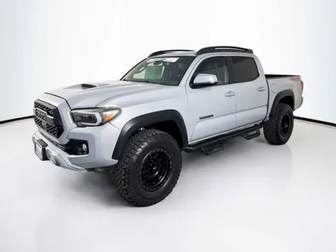 Another view of 2019 Toyota Tacoma TRD Sport for sale in Indio, CA at Unicars Honda