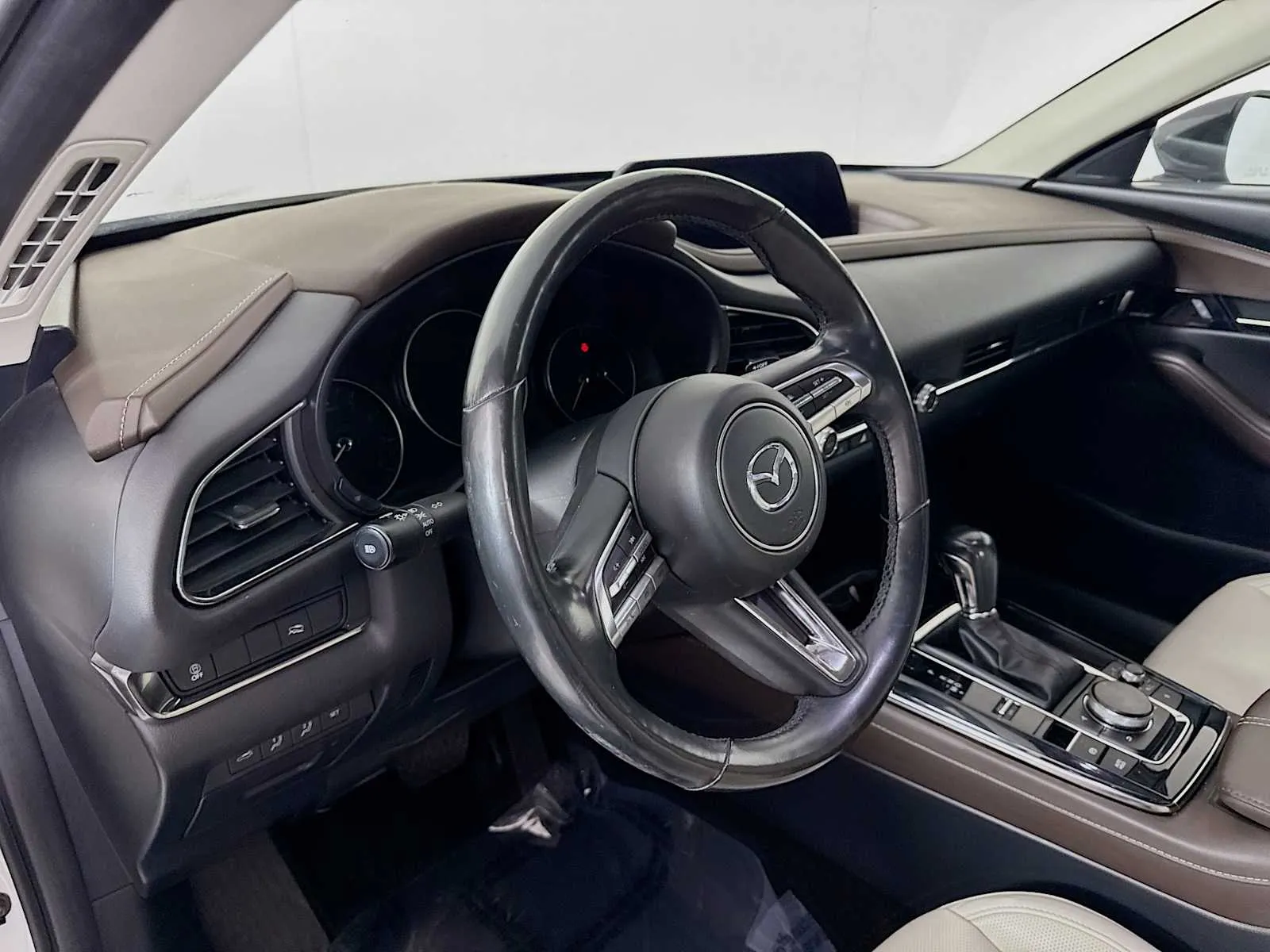 Mazda CX-30 photo 9