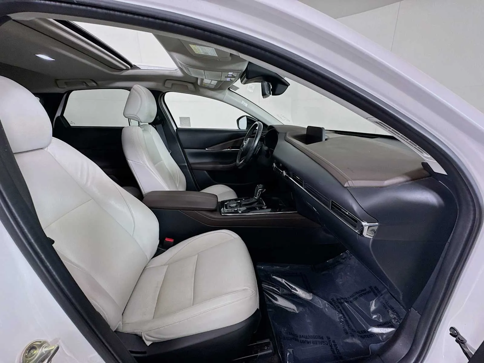 Mazda CX-30 photo 31