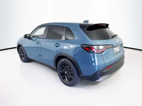 More photos of 2024 Honda HR-V Sport at Unicars Honda, CA