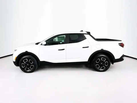 More photos of 2024 Hyundai Santa Cruz SEL at Unicars Honda, CA