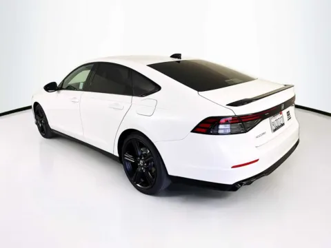 More photos of 2025 Honda Accord Hybrid Sport-L at Unicars Honda, CA