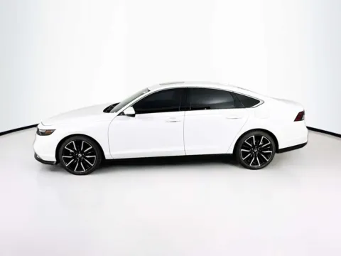 More photos of 2024 Honda Accord Hybrid Touring at Unicars Honda, CA