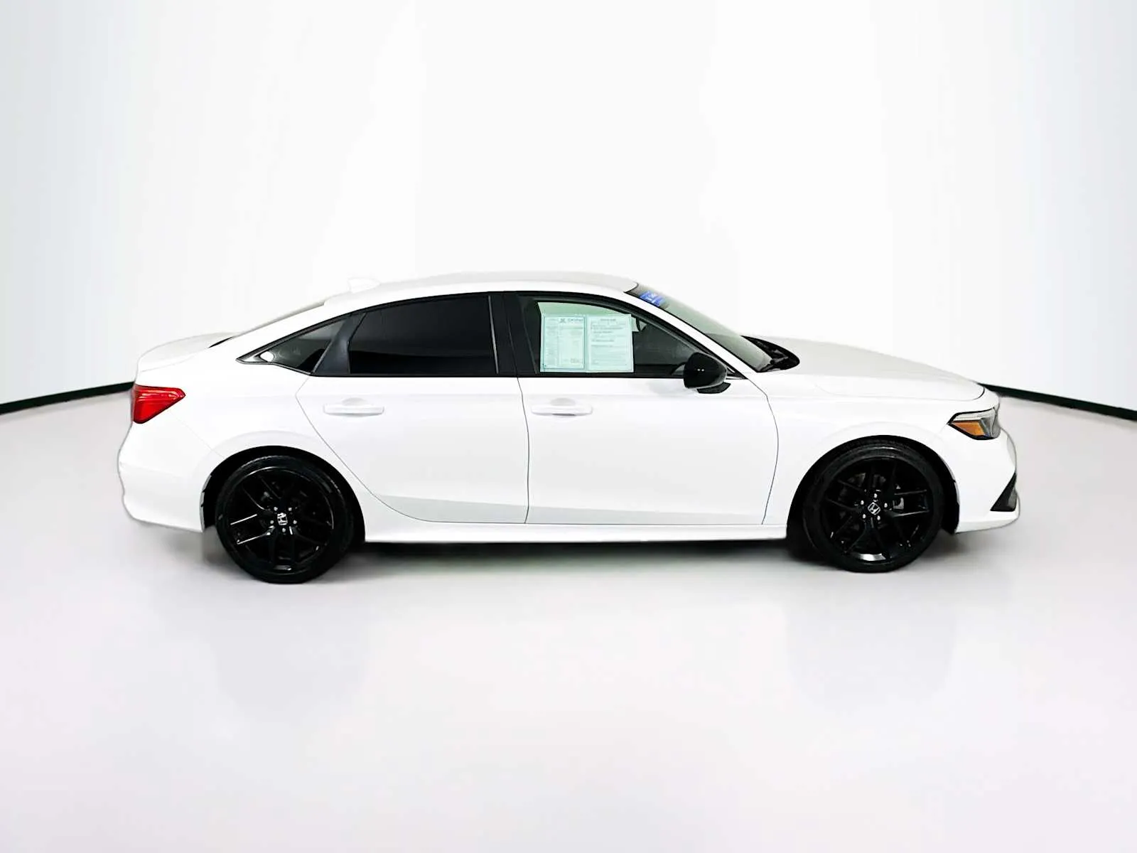 Honda Civic photo 8