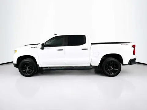 More photos of 2023 Chevrolet Silverado 1500 LT Trail Boss at Unicars Honda, CA