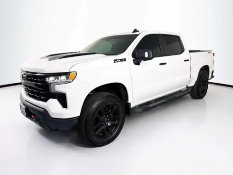 Another view of 2023 Chevrolet Silverado 1500 LT Trail Boss for sale in Indio, CA at Unicars Honda