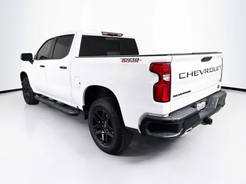 More photos of 2023 Chevrolet Silverado 1500 LT Trail Boss at Unicars Honda, CA