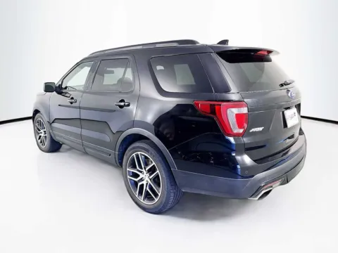 More photos of 2017 Ford Explorer Sport at Unicars Honda, CA