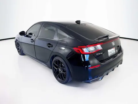 More photos of 2024 Honda Civic Sport at Unicars Honda, CA