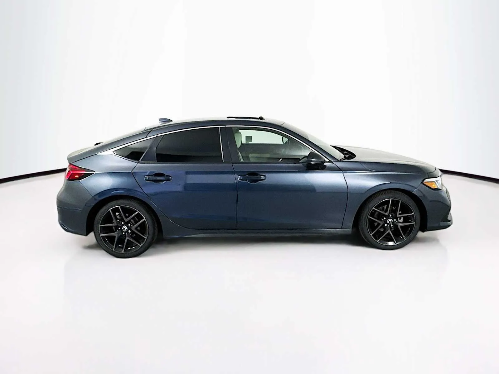Honda Civic photo 8