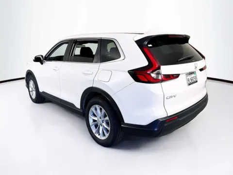 More photos of 2024 Honda CR-V EX at Unicars Honda, CA