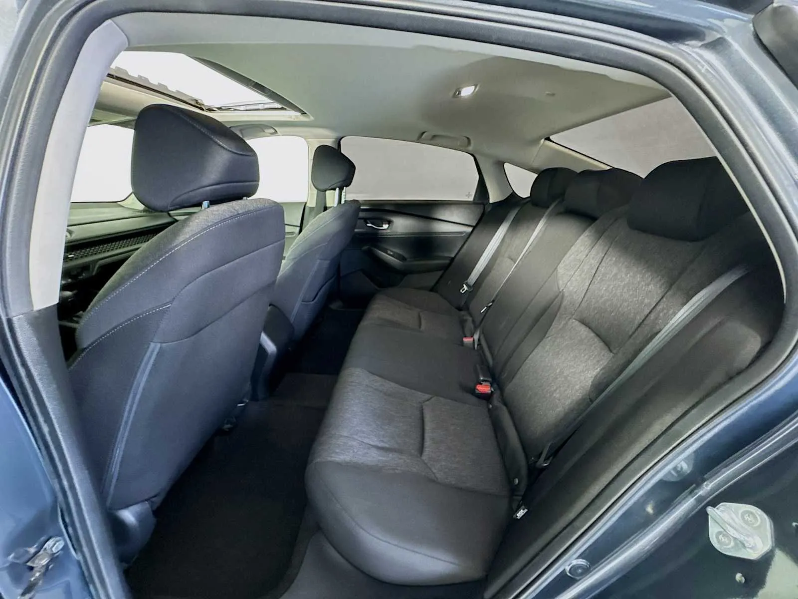 Honda Accord photo 24