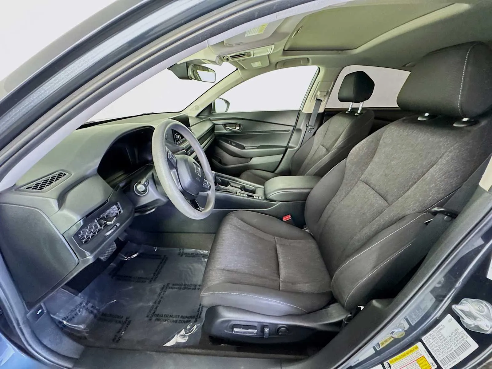 Honda Accord photo 20