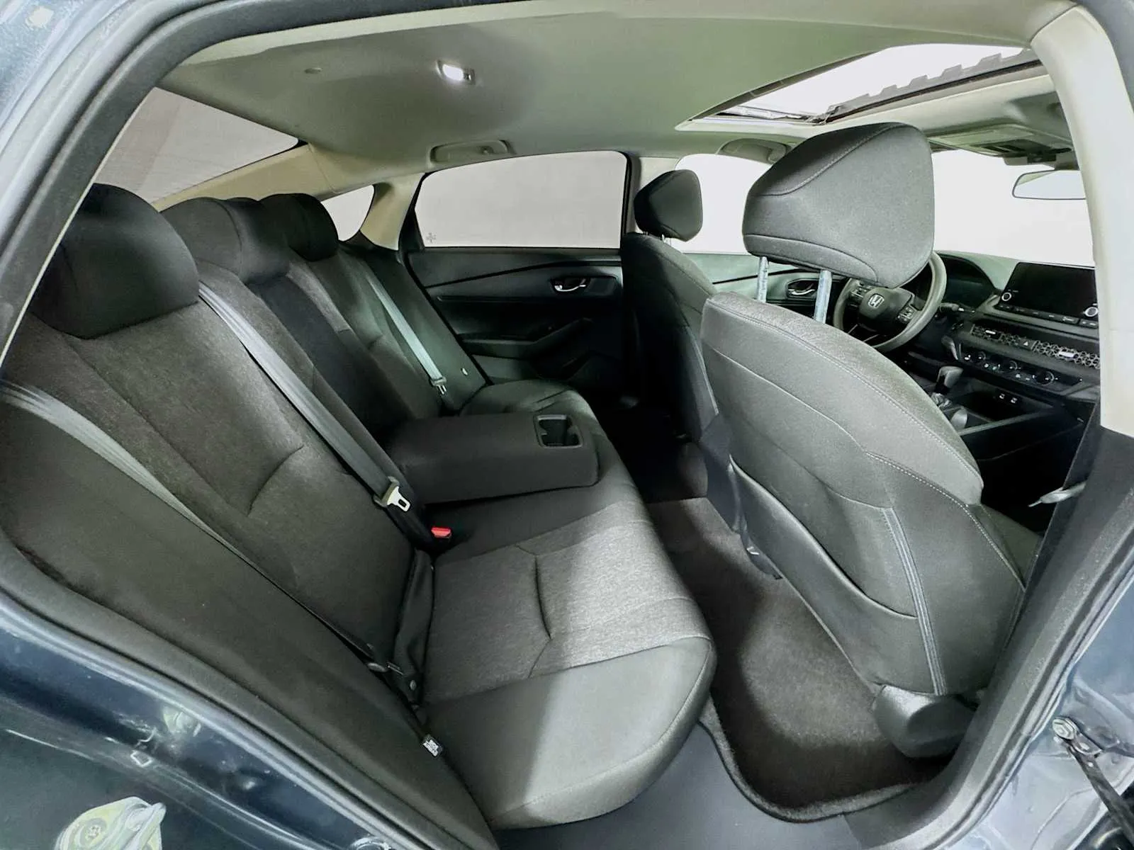 Honda Accord photo 27