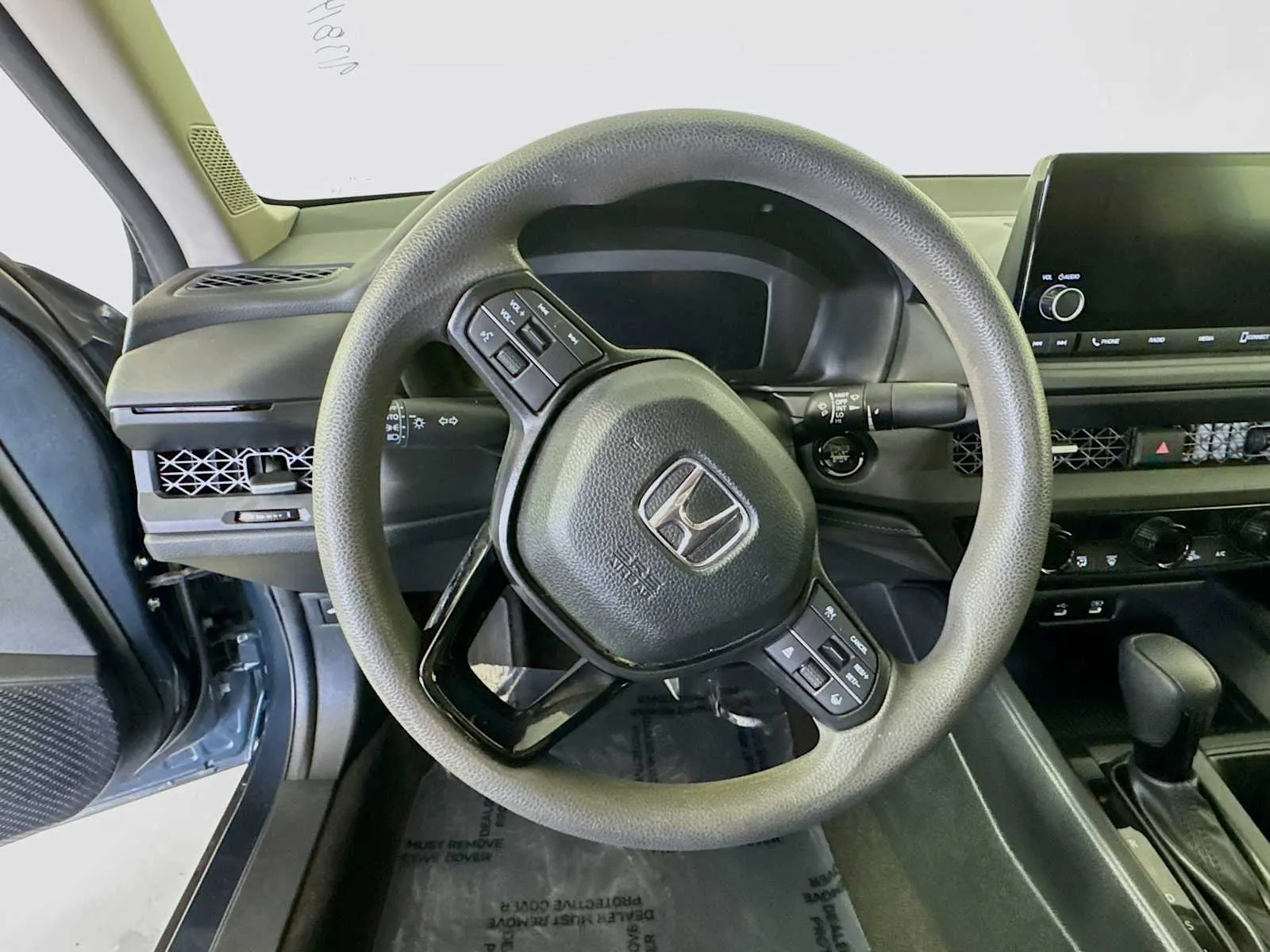Honda Accord photo 10