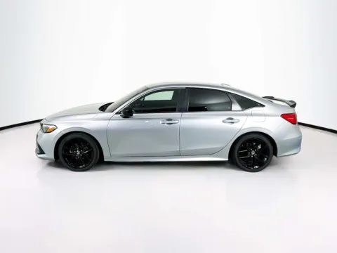 More photos of 2024 Honda Civic Sport at Unicars Honda, CA