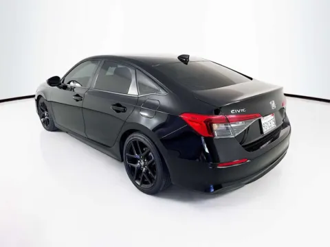 More photos of 2023 Honda Civic Sport at Unicars Honda, CA