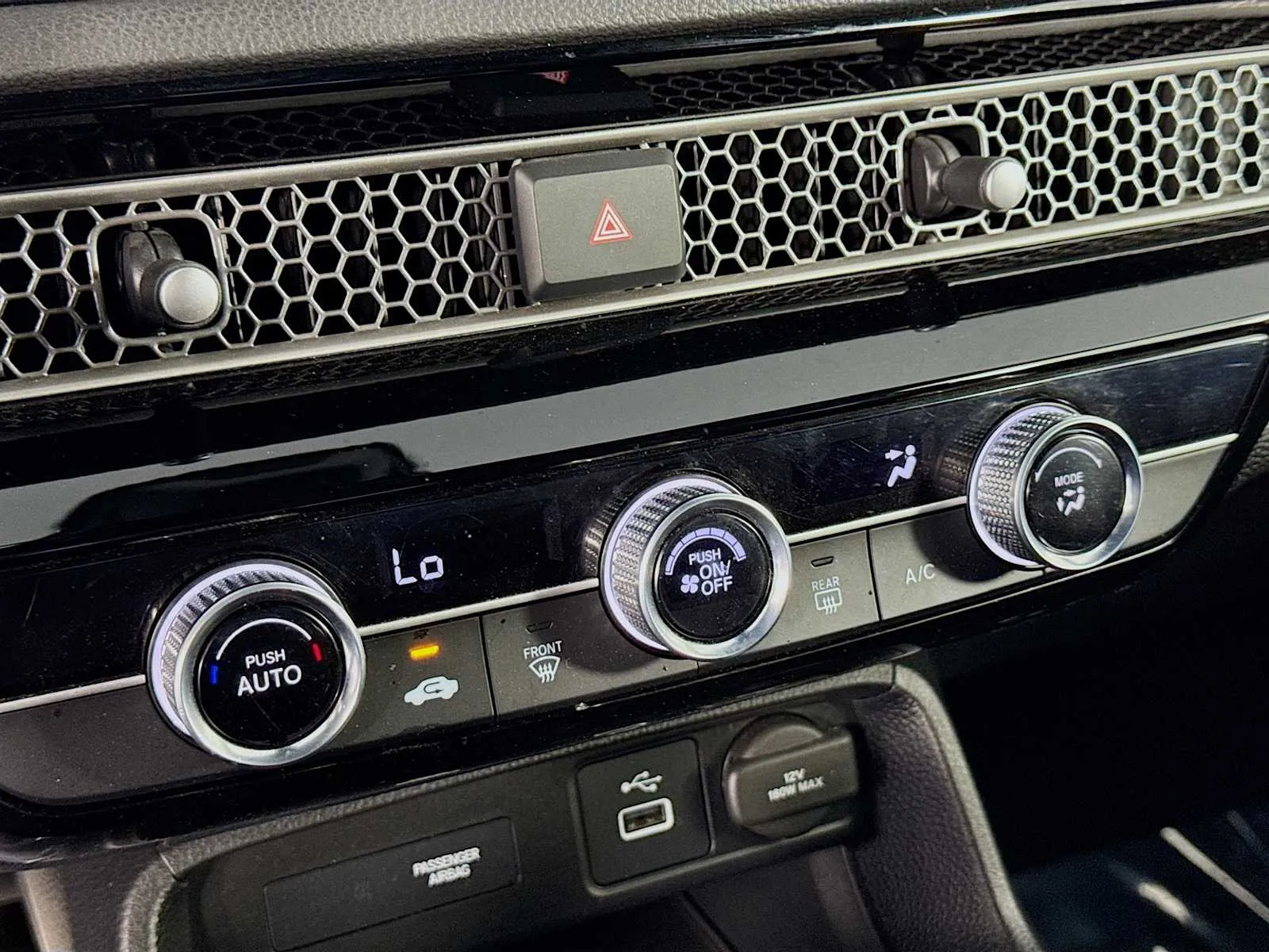 Honda Civic photo 17