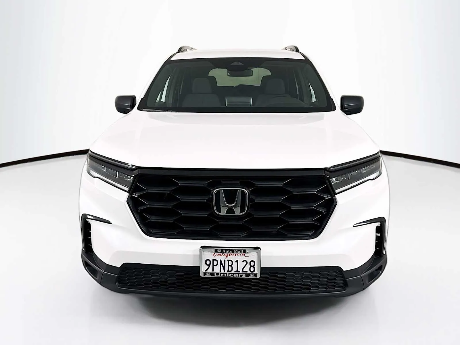 Honda Pilot photo 2