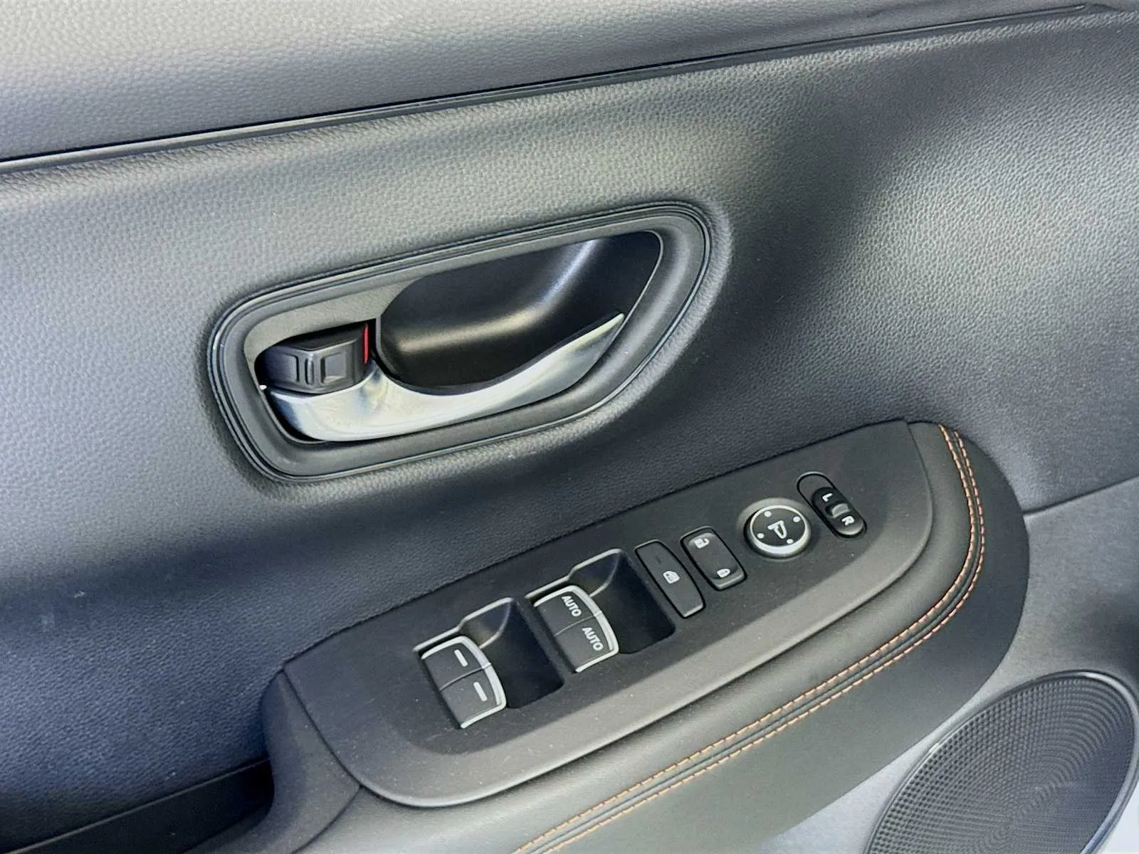 Honda HR-V photo 18