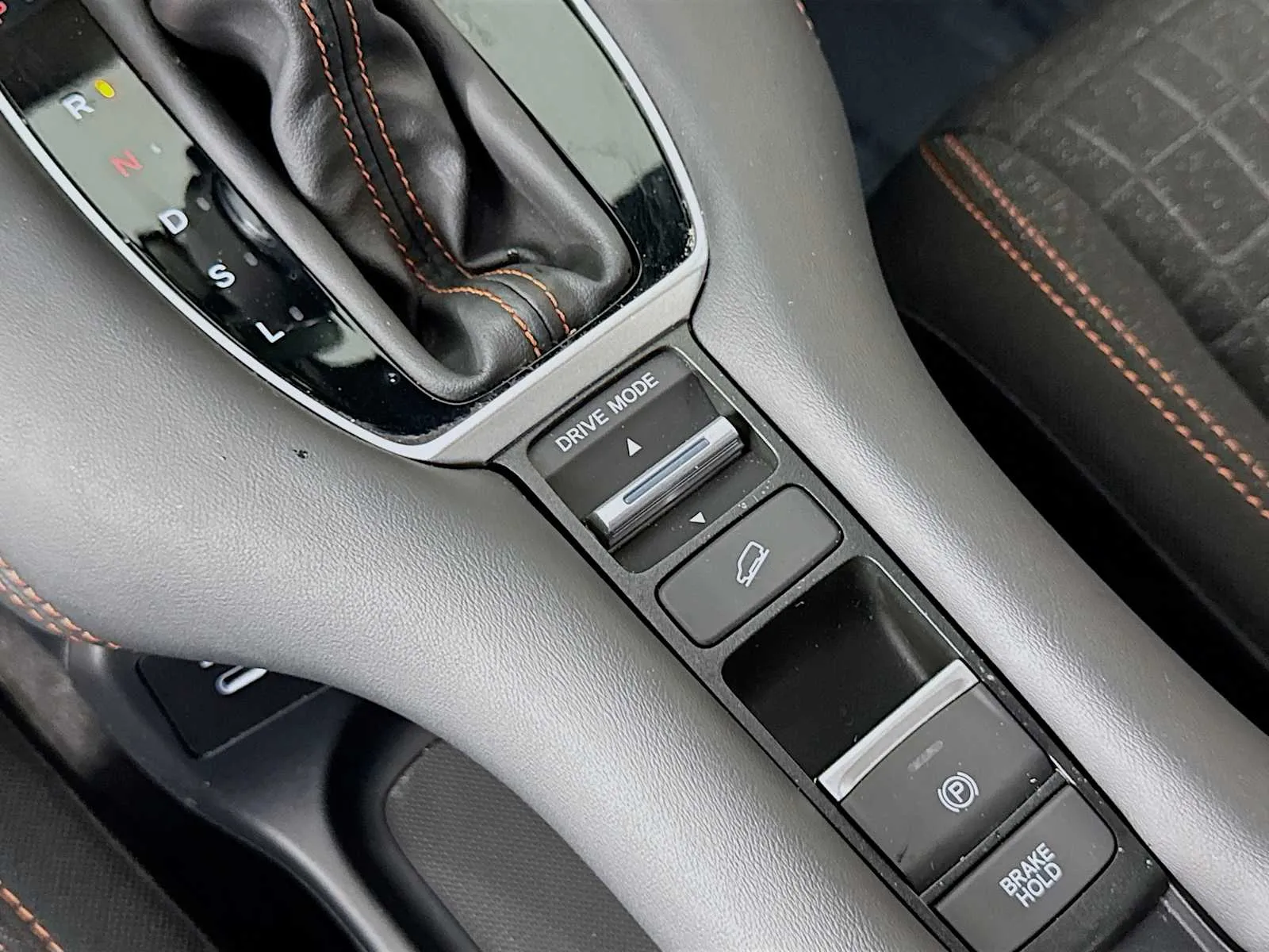 Honda HR-V photo 17