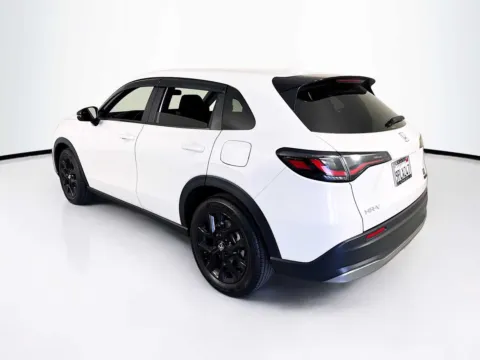 More photos of 2025 Honda HR-V Sport at Unicars Honda, CA