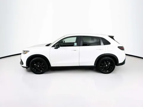 More photos of 2024 Honda HR-V Sport at Unicars Honda, CA