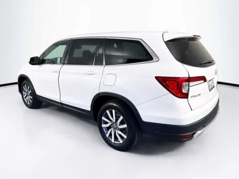 More photos of 2022 Honda Pilot EX-L at Unicars Honda, CA