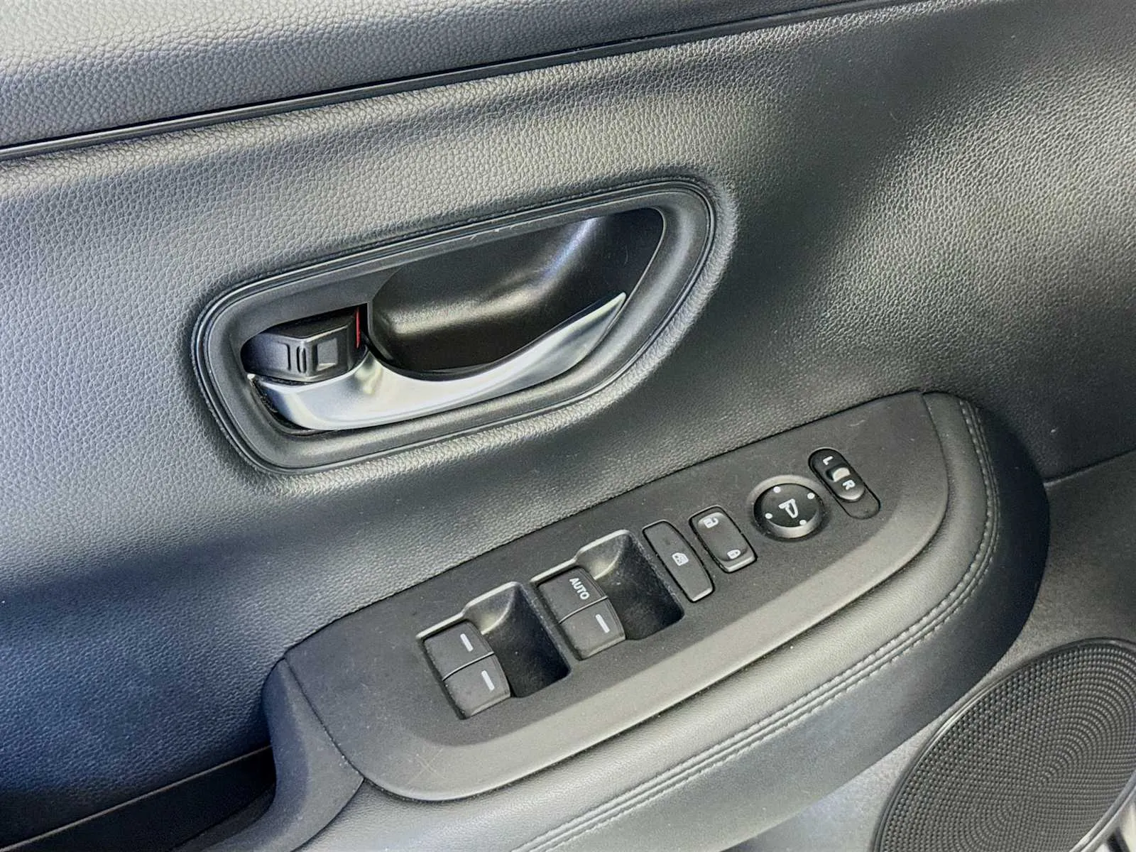 Honda HR-V photo 18