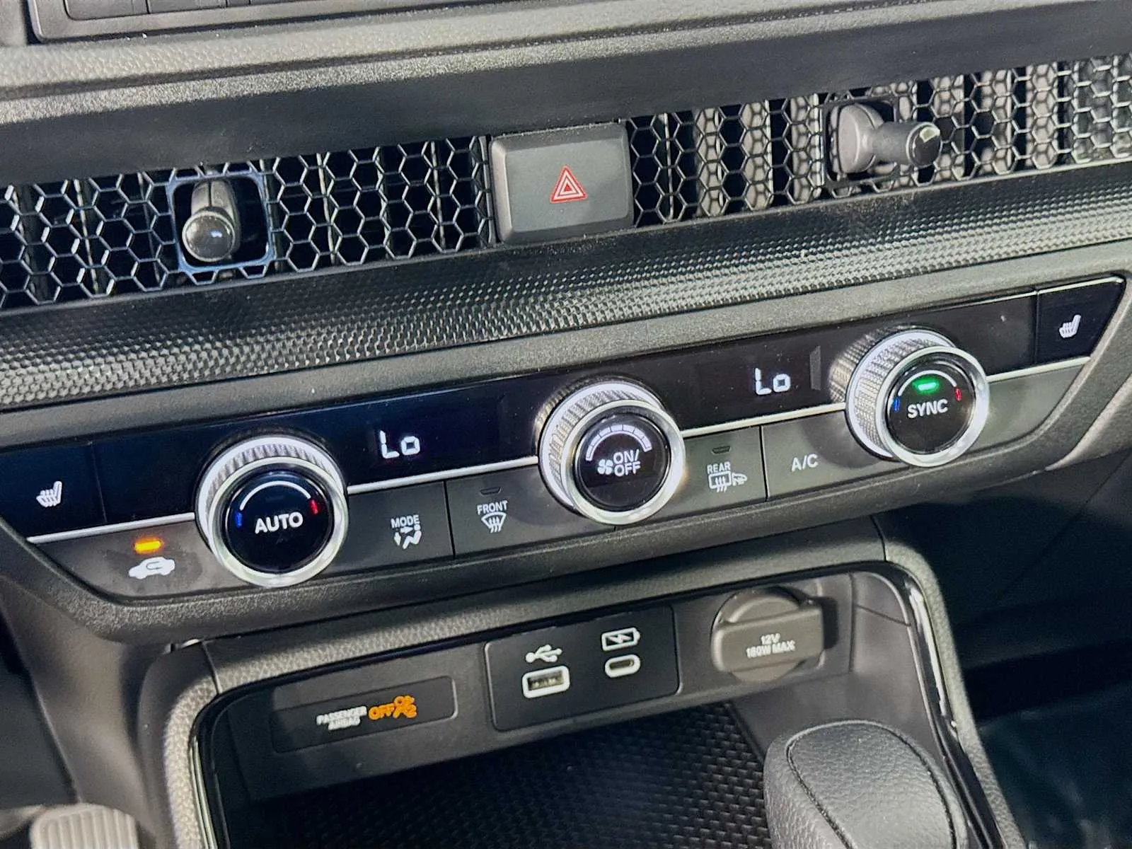 Honda CR-V photo 18