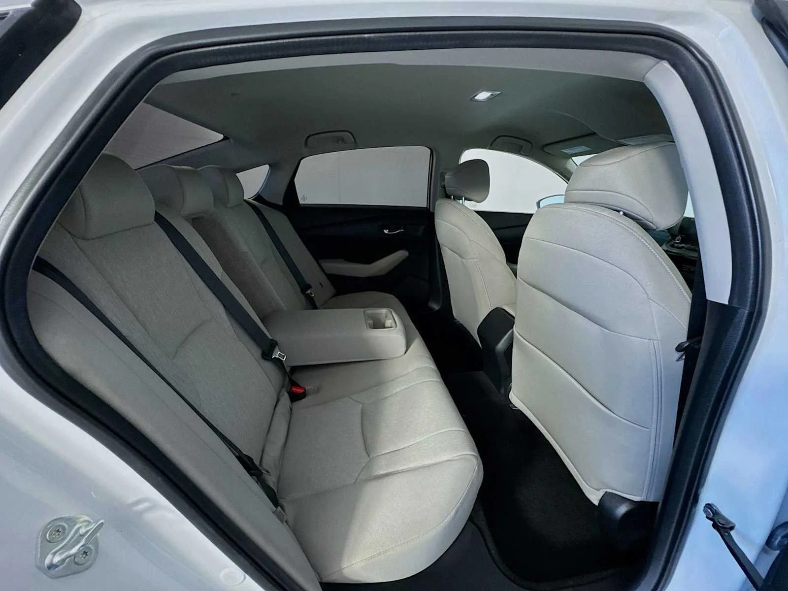Honda Accord photo 25