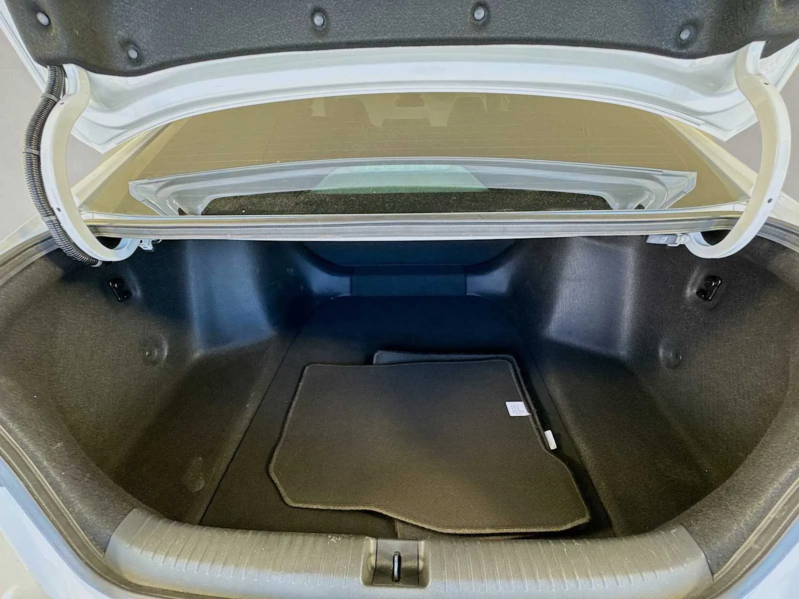 Honda Accord photo 9