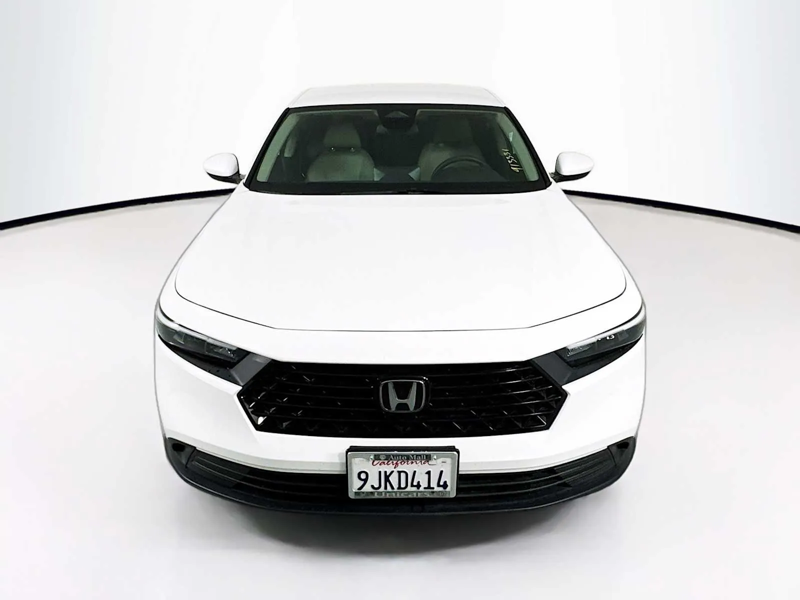 Honda Accord photo 2