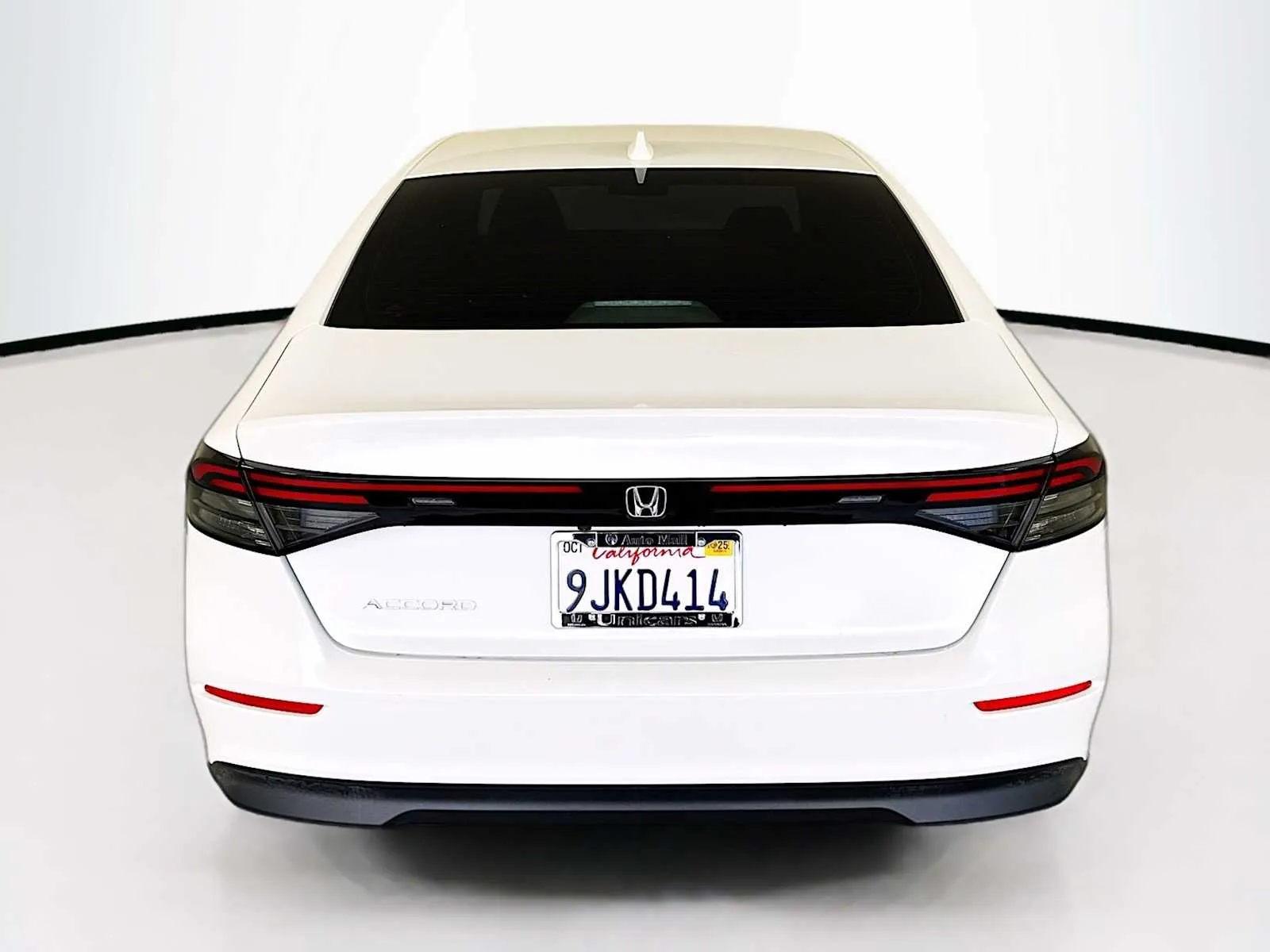 Honda Accord photo 8