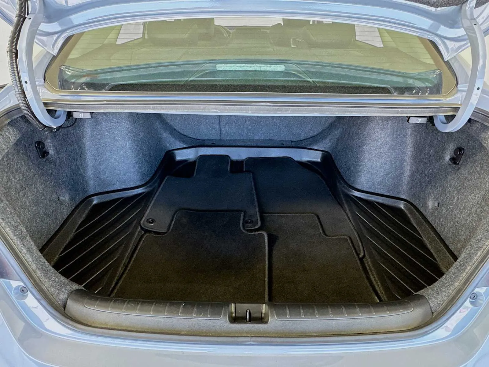 Honda Accord photo 28