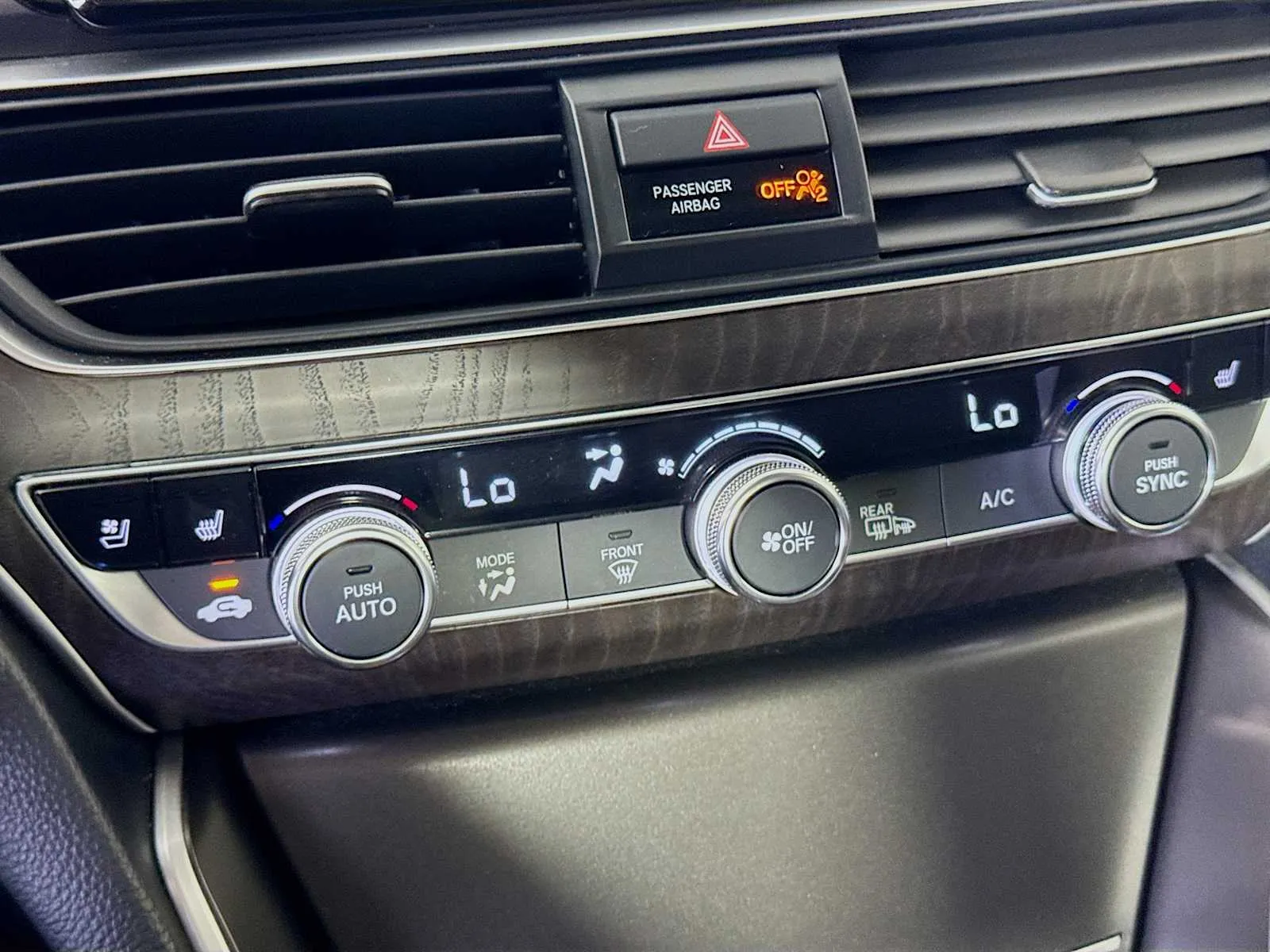Honda Accord photo 16
