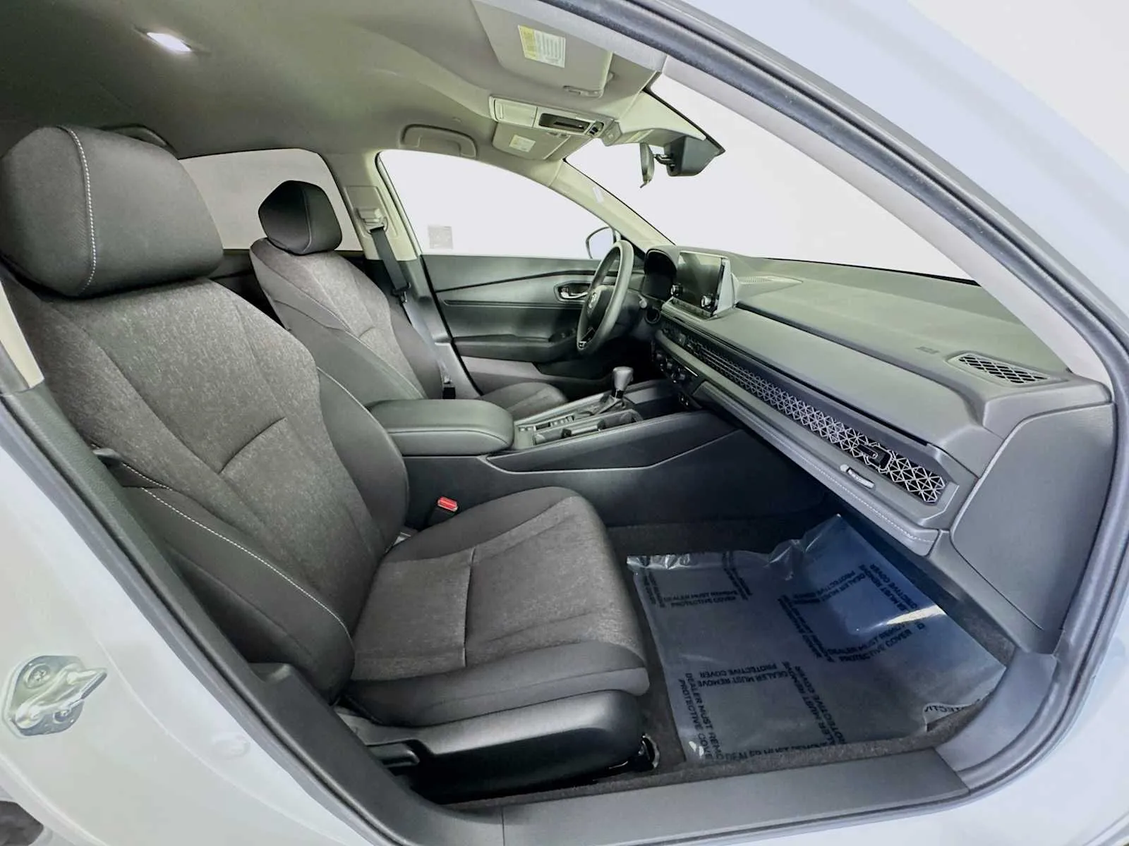 Honda Accord photo 25