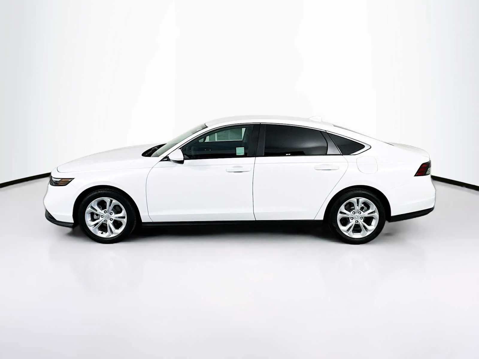 Honda Accord photo 4