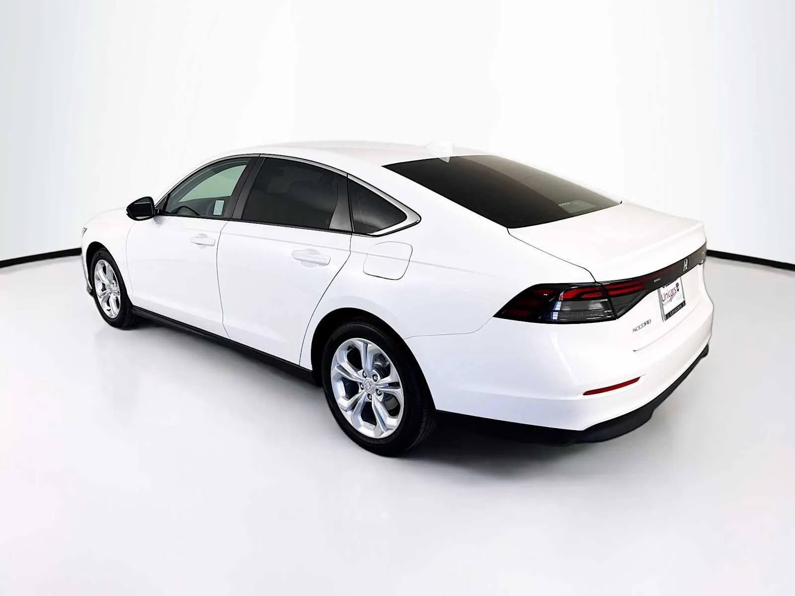 Honda Accord photo 5