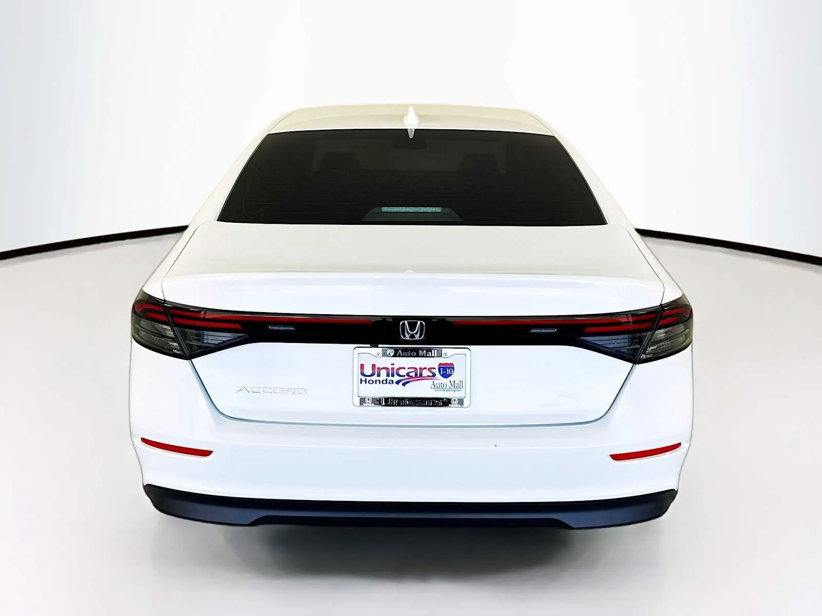 Honda Accord photo 6