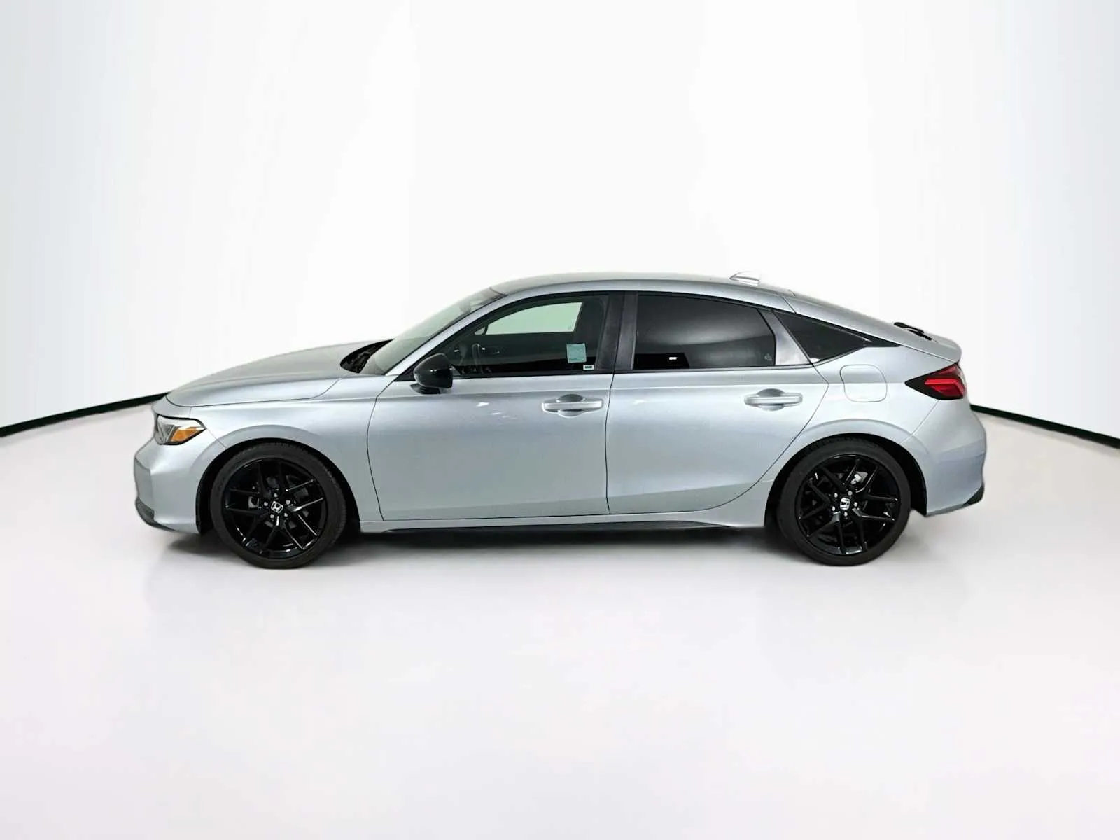 Honda Civic photo 4