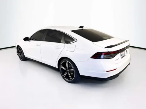 More photos of 2024 Honda Accord Hybrid Sport at Unicars Honda, CA