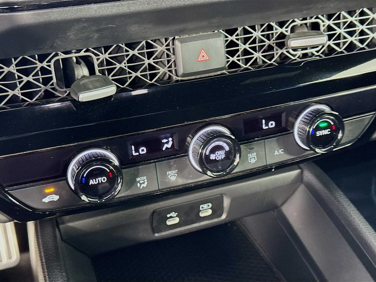 Honda Accord photo 20