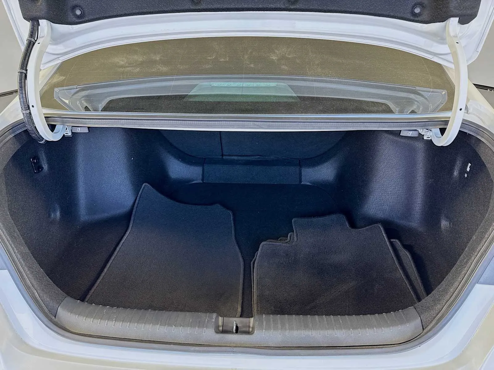 Honda Accord photo 26
