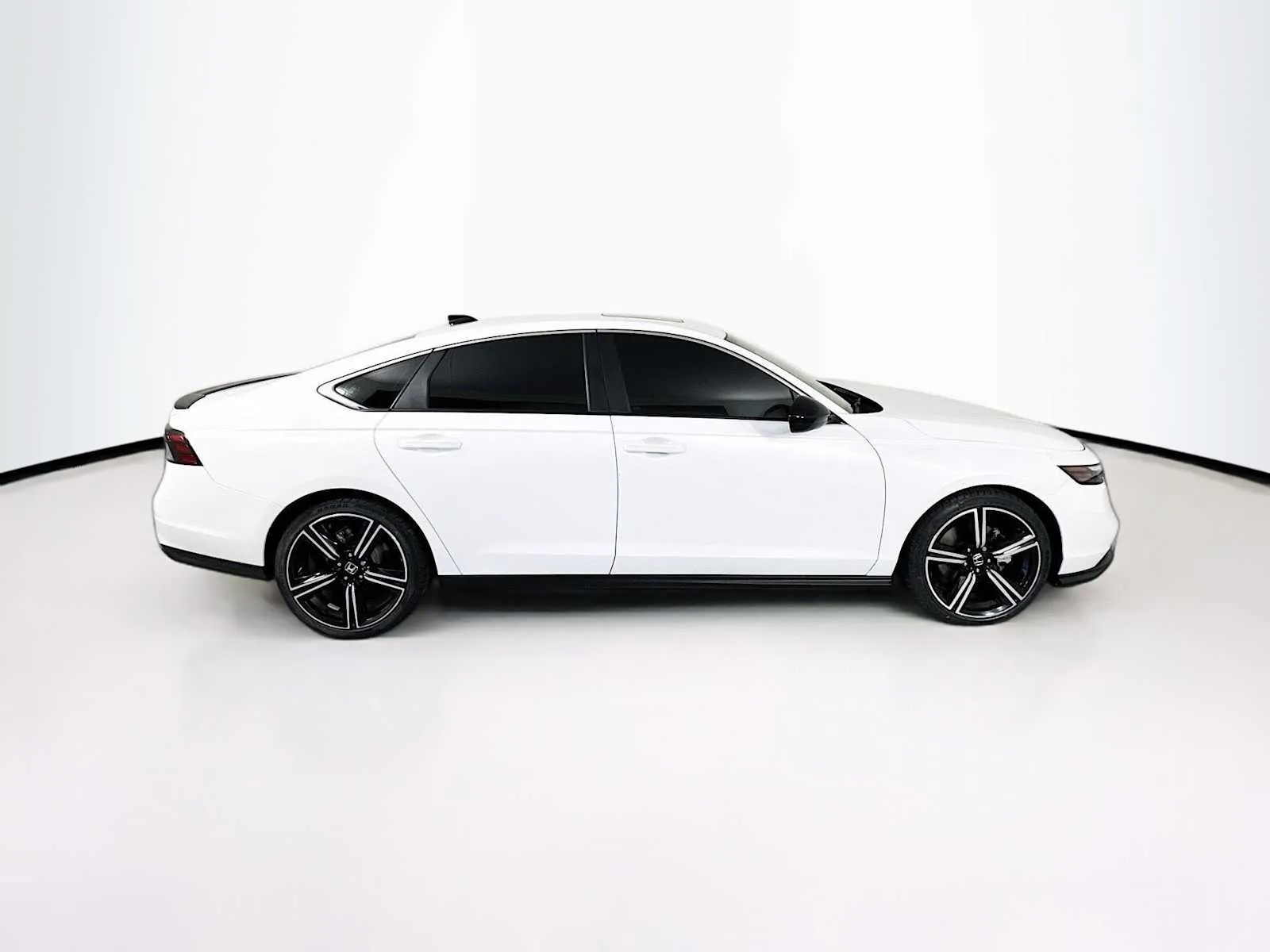 Honda Accord photo 7