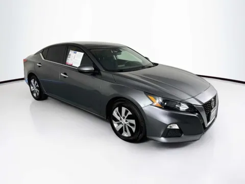 Gray 2022 Nissan Altima 2.5 S for sale in Indio, CA